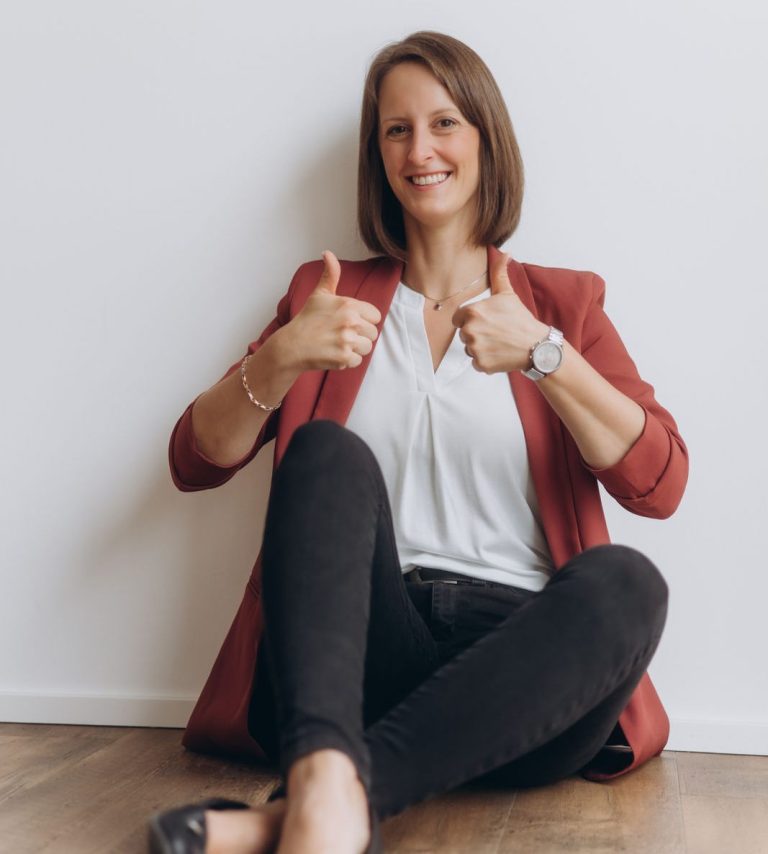 Sandra - Hochzeitsplanerin, Eventmanager & Freie Hochzeitsrednerin Sandra - Hochzeitsplanerin, Eventmanager & Freie Traurednerin